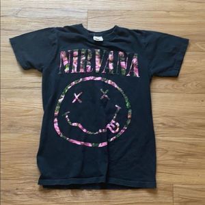 Vintage Nirvana: Relive the Grunge Era with Bay Island's Iconic Tee
